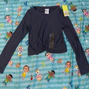 Gray shirt for girl Size S 6/7 súper confy and cute